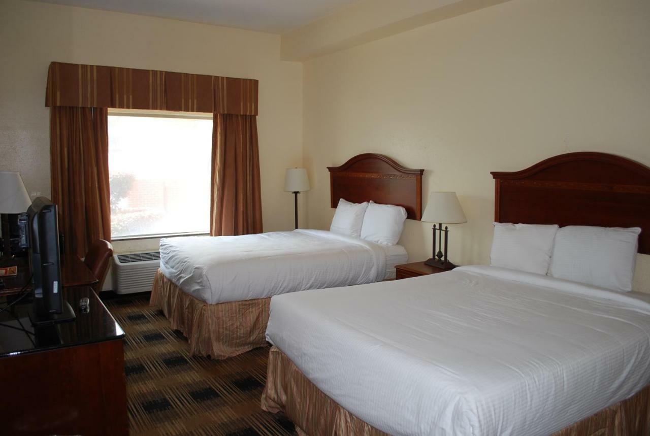 Jameson Inn & Suites ริเวอร์เดล ภายนอก รูปภาพ